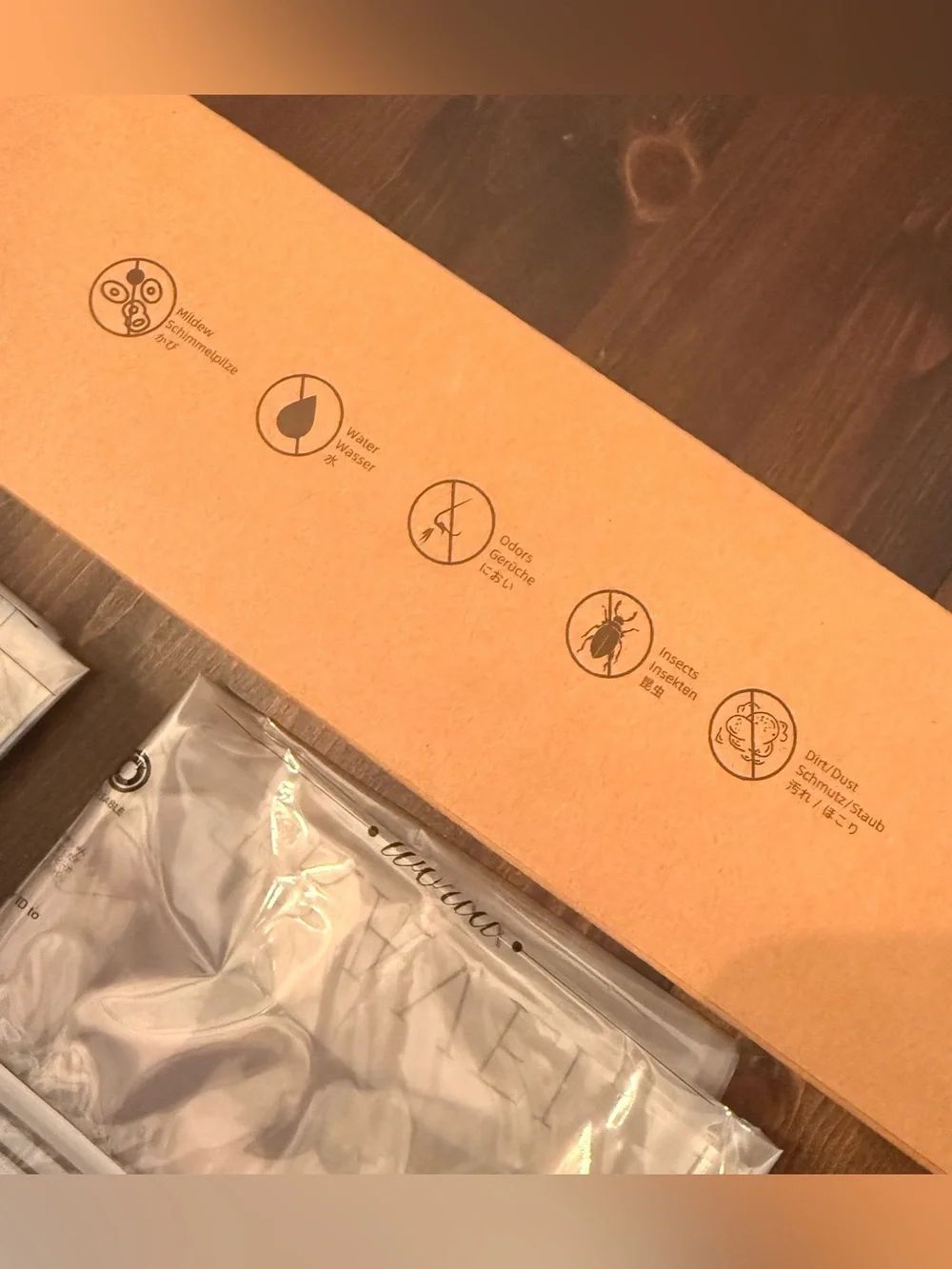 Vacuum Storage Bags Set with pump & accessories - New in box